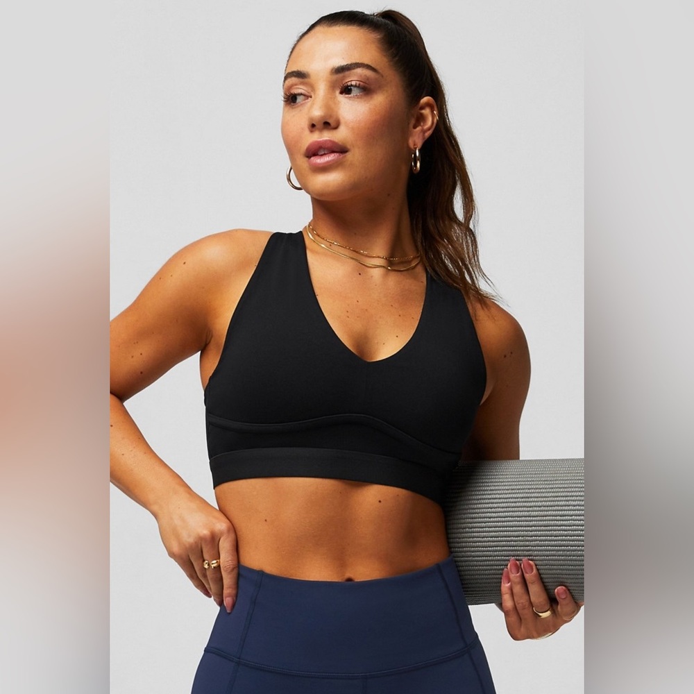 Fabletics All Day Everyday Sports Bra